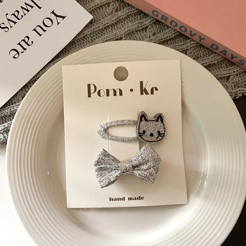 2pc Korea Fashion Glitter Silver Color Baby Hair Clips Bowknot Hair Pins Kids Hairpins Sequin BB Barrettes for Girls Headwear 250807