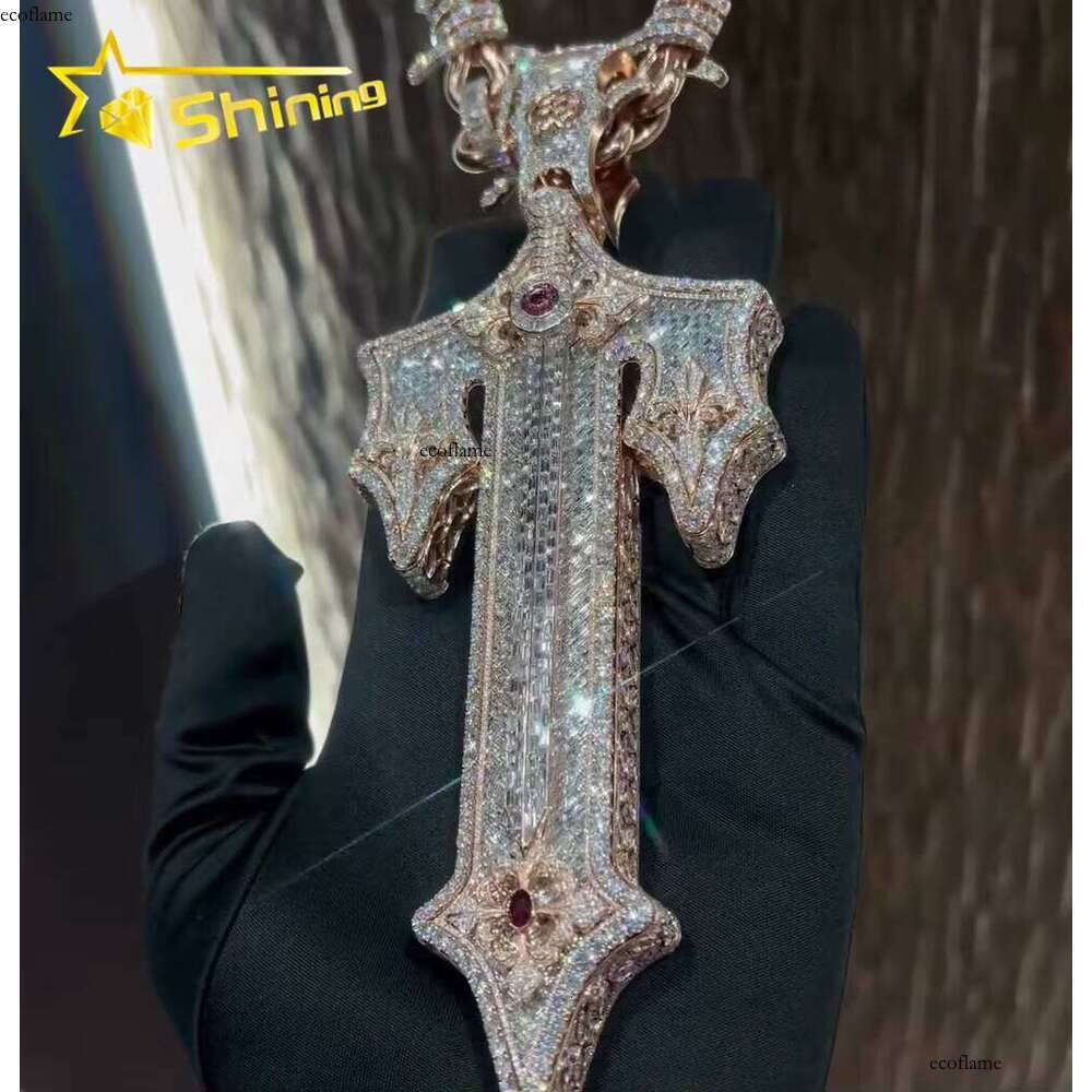 Custom Made Top Quality VVS Dia Hip Hop Personalized Cross Sier Iced Out Moissanite Pendant