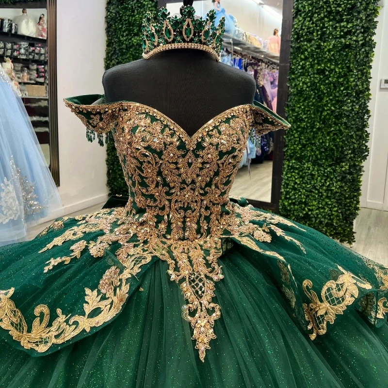 Blacking Green Shiny Quinceanera Dresses Ball Gown Off The Shoulder Gold Applique Lace Beads Tull Party Birthday Sweet 16 Dress Vestidos 15 Anos