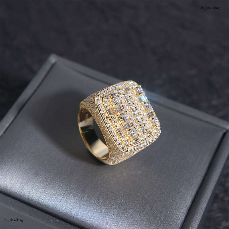 ICED OUT New Silver Irregular Moissanite Unisex Hip-Hop Hot-Selling Ring