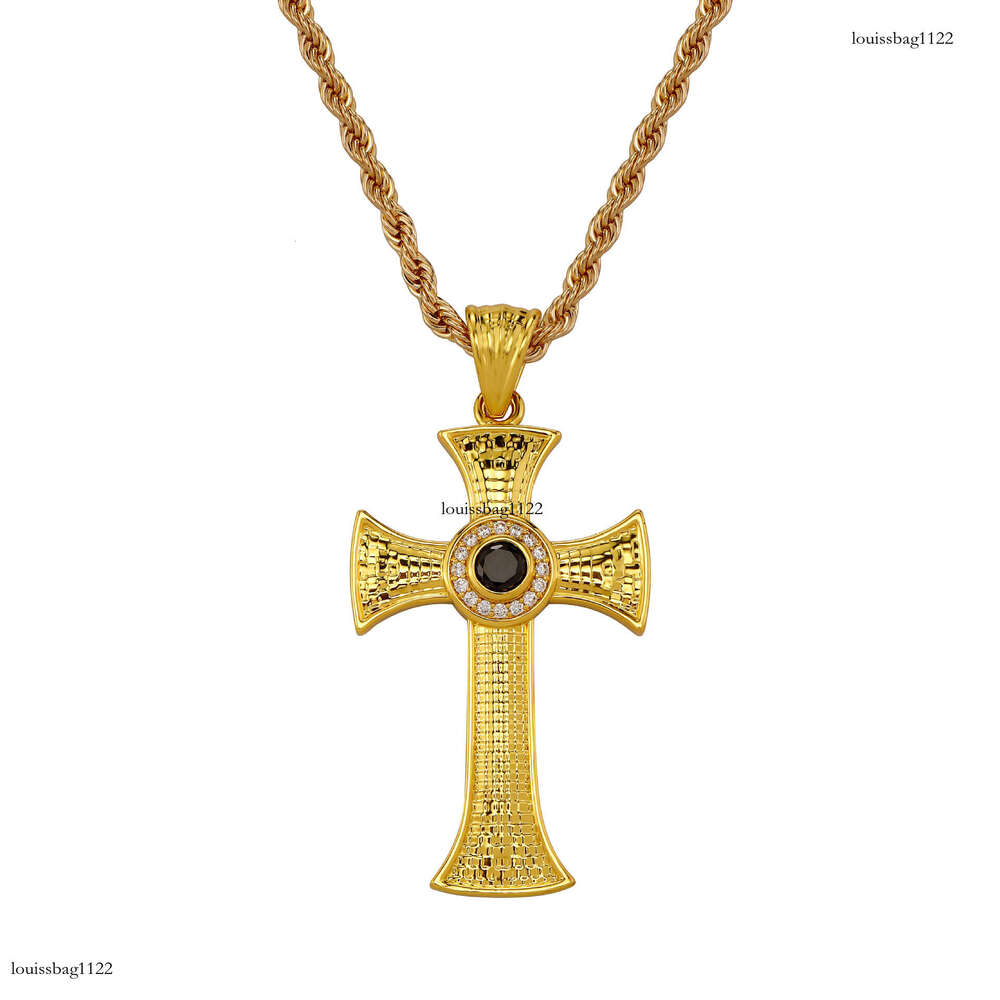 Light Cross Necklace Micro Paved Purple Moissanite chain Sterling Silver Gold-Plated Fashionable Temperament Titanium Steel Twist Chain