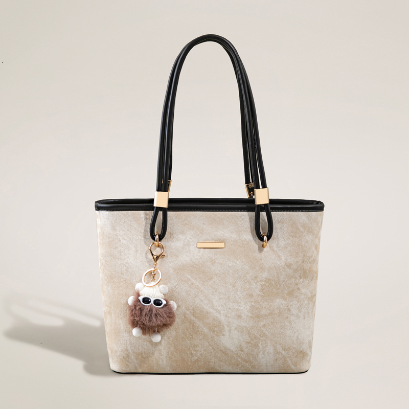 Niche Student Large Capacity Tote for Women Commuting Handbag Shoulder Bag ddmymoon