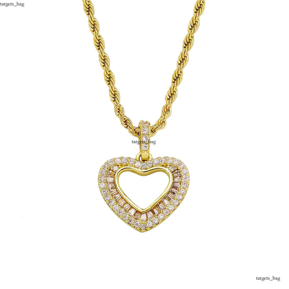 Hollow Heart Braided Moissanite chain Hip-Hop Accessories Sweater Chain Women Pendant Necklace Jewelry