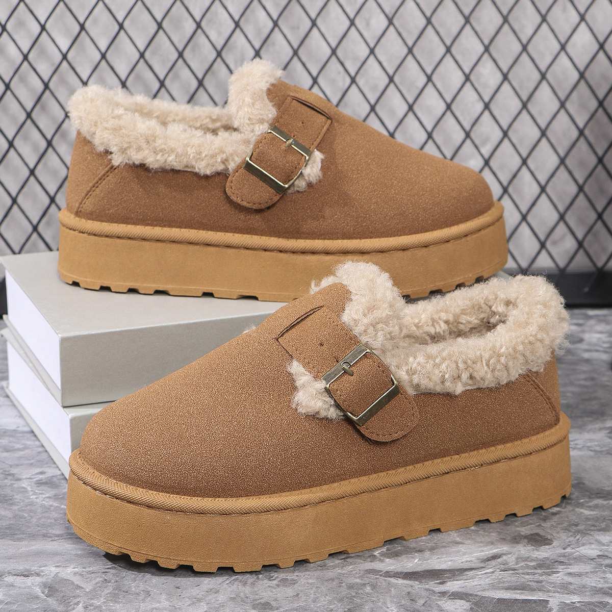hot Free delivery designer woman boots Velvet cotton boots with short sleeves comfortable snow boots anti slip and warm boots