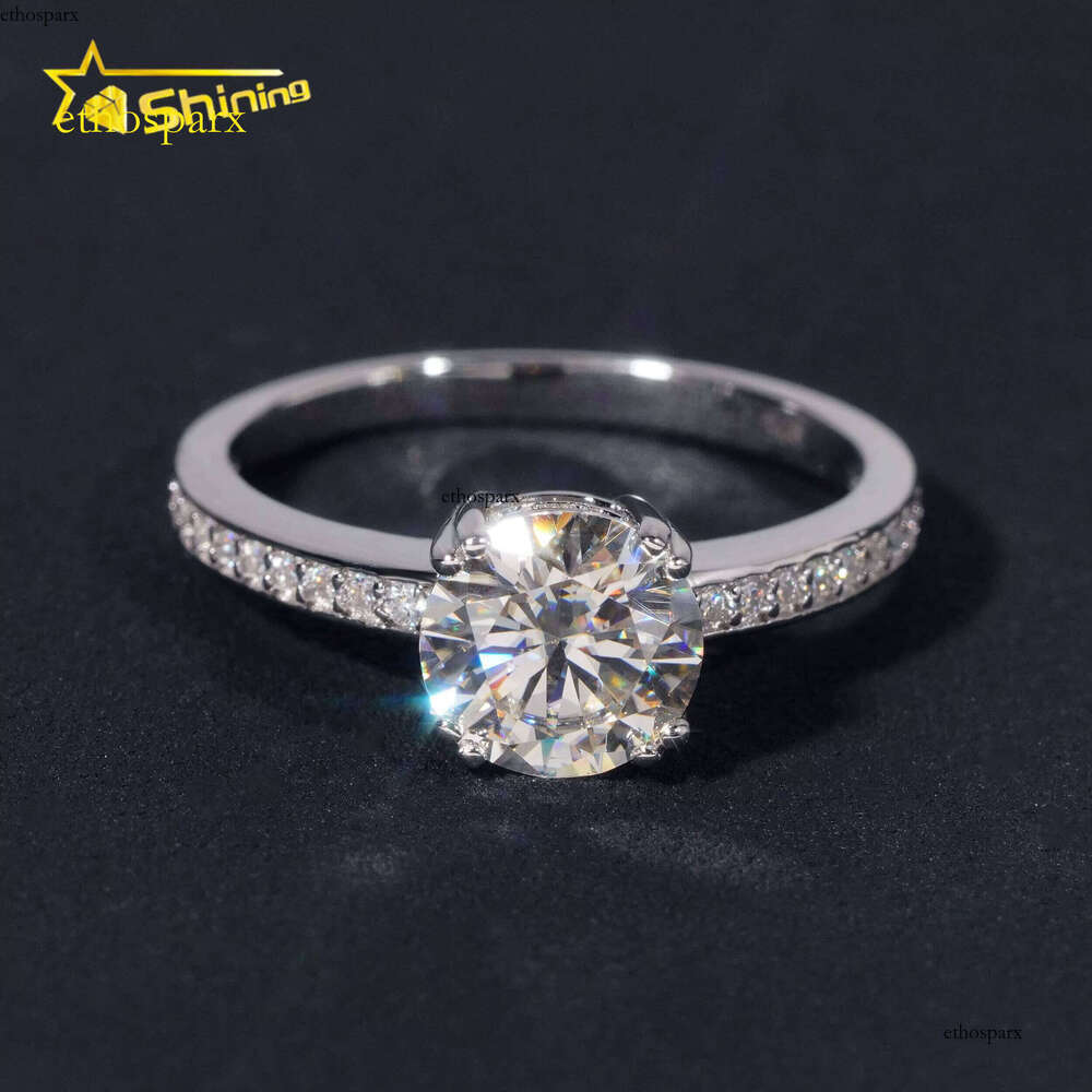 Wholesale Sterling Silver Vvs Diamond Engagement Brilliant Cut 7.5mm Gold Ring Women Rings Moissanite