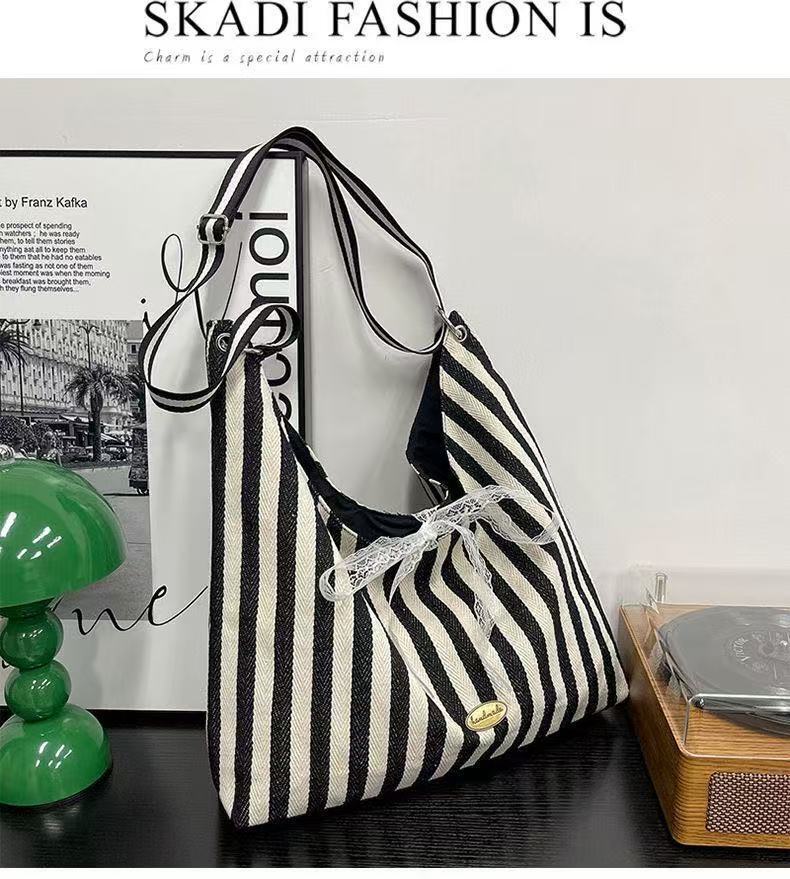 Summer Large Capacity Embroidered Canvas for Women 2025 Striped Letter Commuter Shoulder Double-Sided Handheld Tote Bag ddmymoon