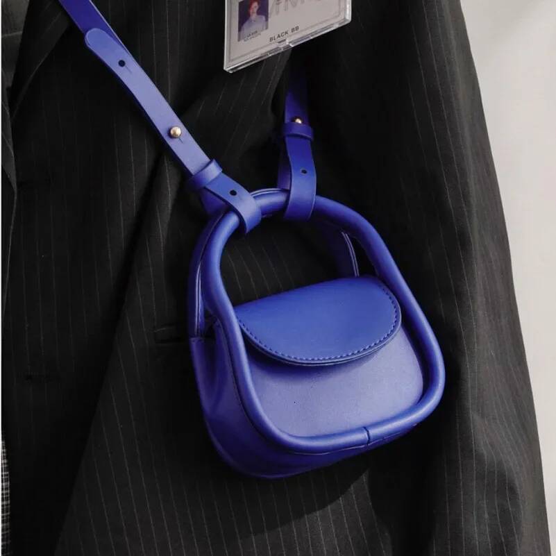New Fashion Designer Mini Shoulder Solid Color Black Brown Pu Leather Cross Body Earphone Lipstick Small Storage Bags