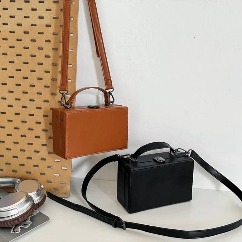 Men's 2023 New Mini Box Shape Pu Leather Fashion Crossbody Unisex Casual Small Square Phone Bag Women