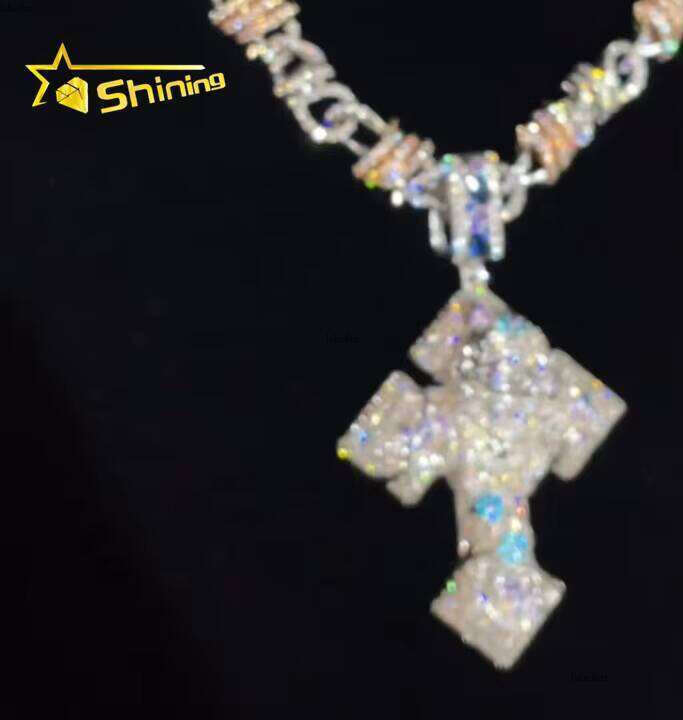 New Arrival Custom Iced Out 3D Charm Hip Hop Pendant Jewelry Multi-Colored VVS Moissanite Jesus Cross