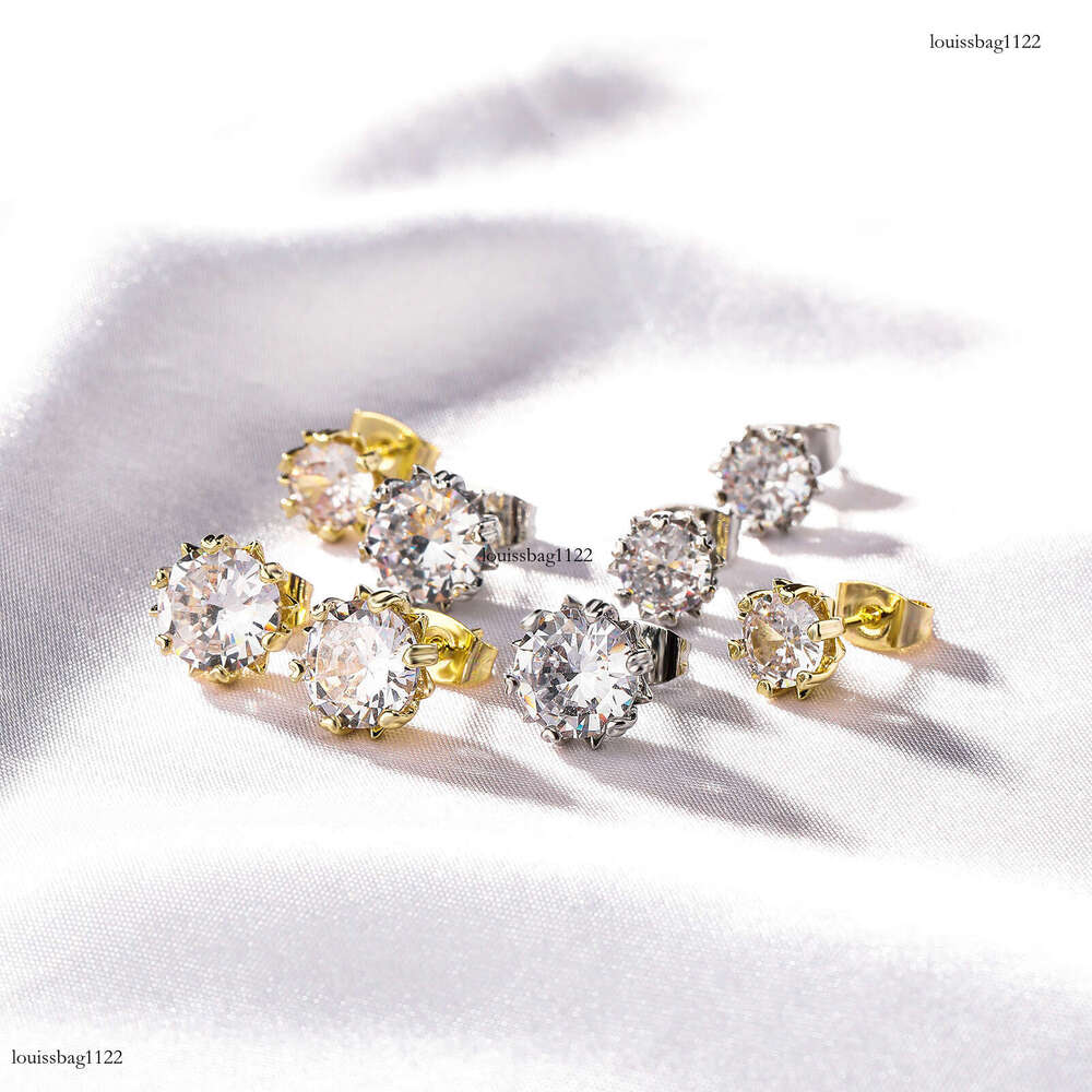 Elegant Light Small Suower Dia Radiant Zircon Heart-shaped Sier Needle Stud Simple Earrings for Women