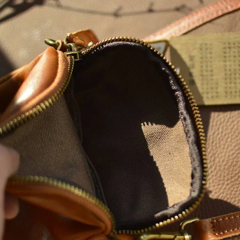 AETOO New vintage vegetable tanned leather shoulder cowhide casual backpack crossbody men's mini bag Leather mobile phon