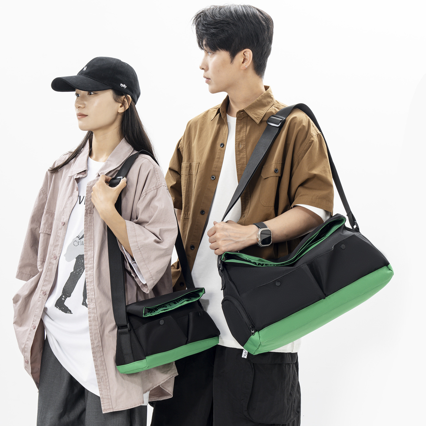 Unisex Single Shoulder Bag Cross-border Designer Bag High-value Texture Storage Bag Outdoor Sports Fashion Bag Trendy Luxury Bag Cool Portable Crossbo