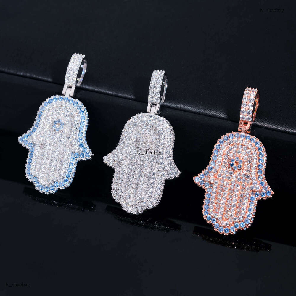 Hip-Hop Style Fatima's Palm Iced Out VVS Inlaid Moissanite chain Trendy Personality Niche Pendant Jewelry