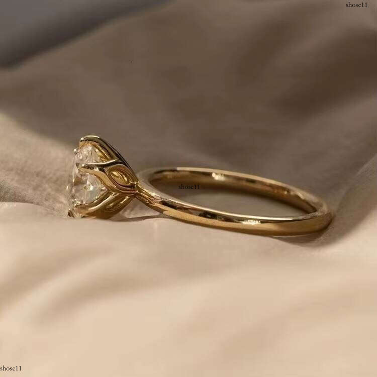 2023 New Arrival 14K Gold 3CT Round Moissanite Dia Petal Rings Women Engagement Ring Fine Jewelry