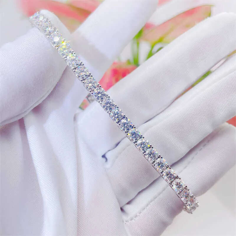 Sterling Sier 14K Gold Plated Iced Out Tennis Moissanite Dia Bracelet