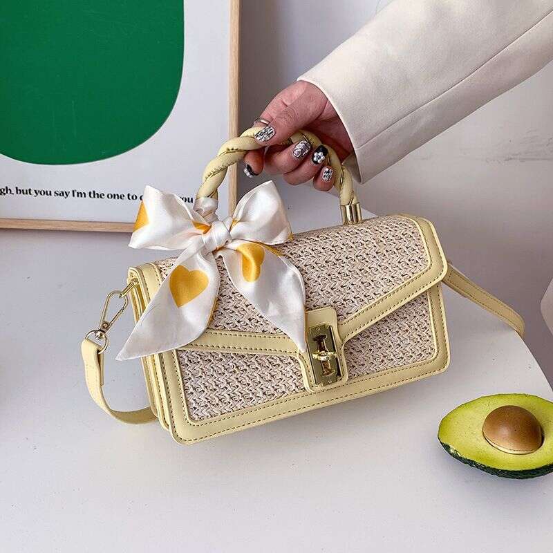 Bags Braided Chain Underarm New Versatile Shoulder Messenger Fashionable Niche Design High End Women's Bag