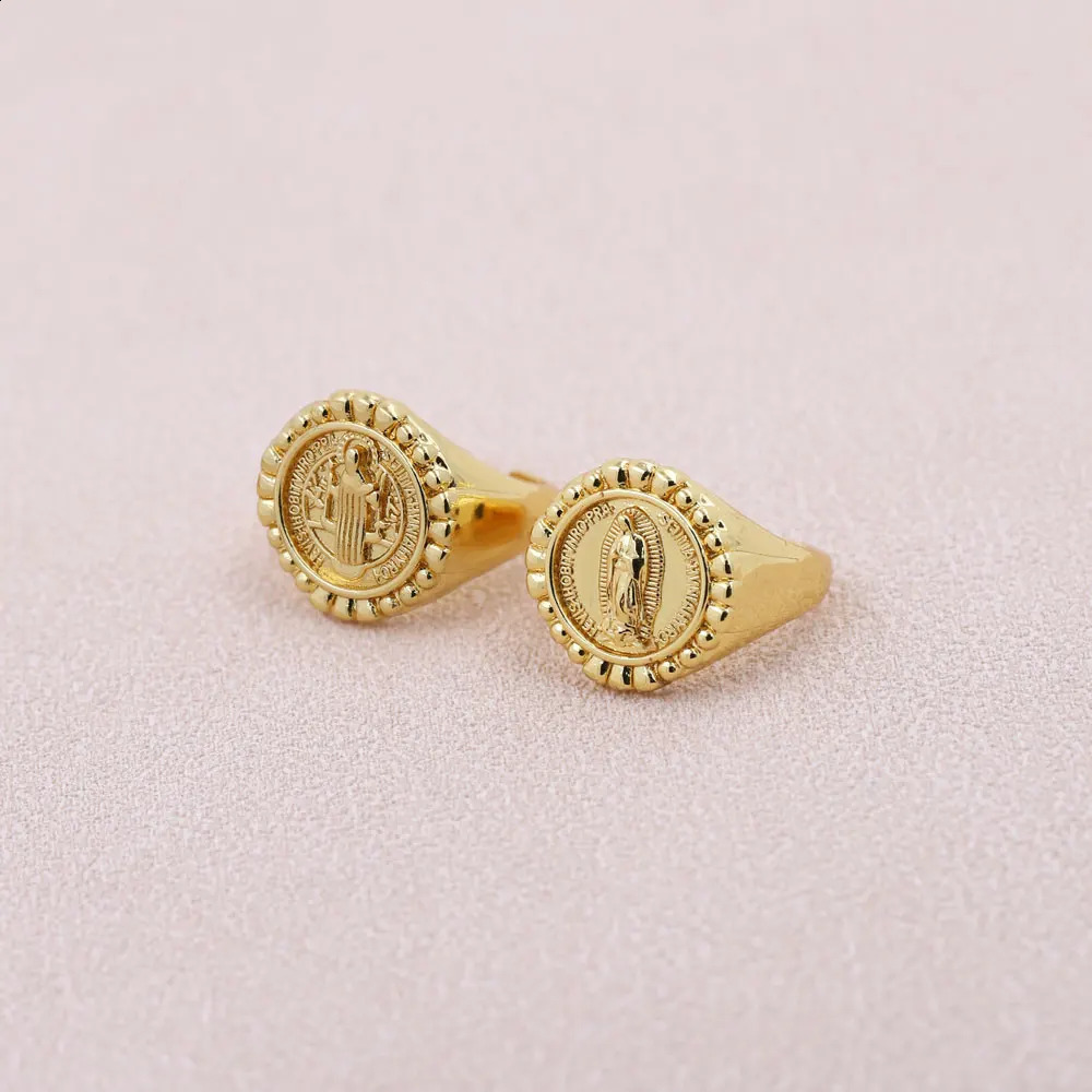 Simple Versatile Plated Gold Copper Round Shape Virgin Mary Religious Rings Daily Wearing Women Jewelry 250805