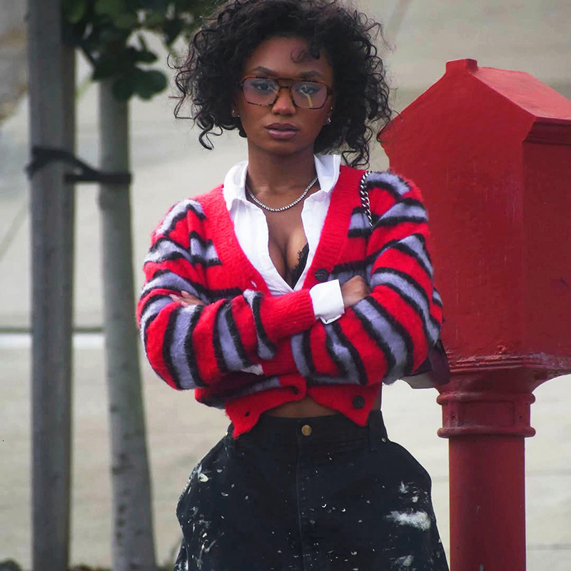 2025 Autumn New Womens Fashion Personality Striped Long Sleeve Cardigan Casual Knitted Jacket for Women