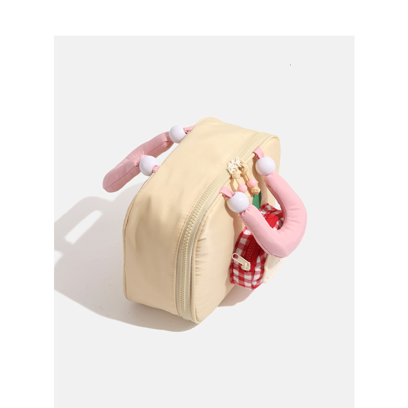 Lightweight Portable Girl's Travel Storage Bag Pastoral Style 3D Cartoon Apple ddmymoon
