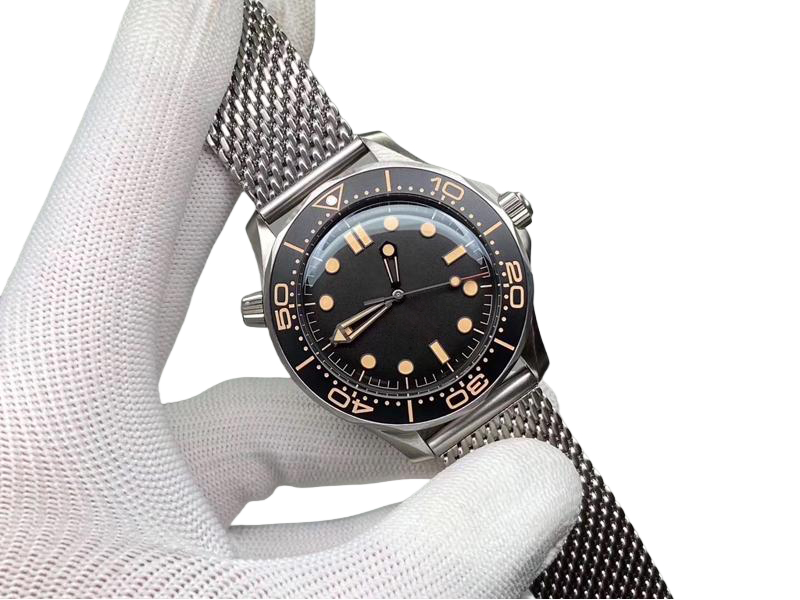 NTTD Watch 42mm No Time To Die Men Watch Automatic Movement Mechanical Montre de luxe Limited James Bond 007 Nato 300M Wristwatches