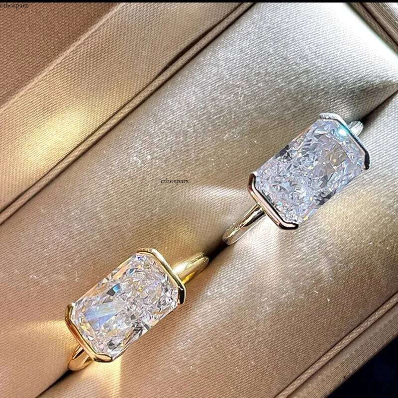 2025 Sparkling Rulalei Brand Wedding Rings Handmade Jewelry Pure 100% Sterling Sier Ice Cut White Moissanite Dia Party Elegant Women Bride Ring Gift
