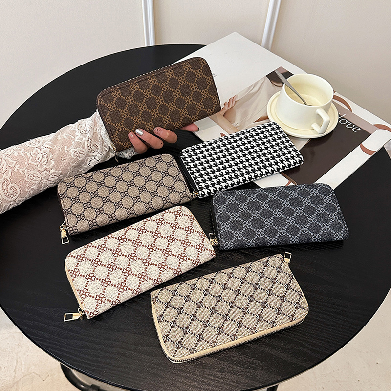 New Women's Long Wallet Cross-border Wholesale Printed Phone Wallet Multi-card Slot Luxury Bag Designer Bag Card Holder Lightweight Zipper Clutch