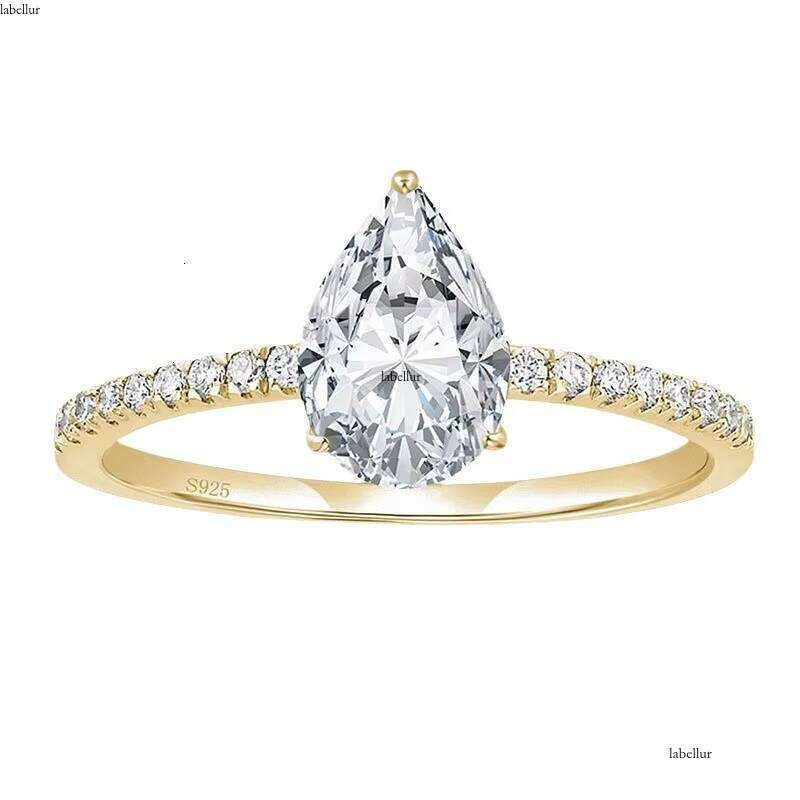 Ladies Single Dia Ring Trendy Water Drop Zircon for Wedding Engagement Fashion Rings