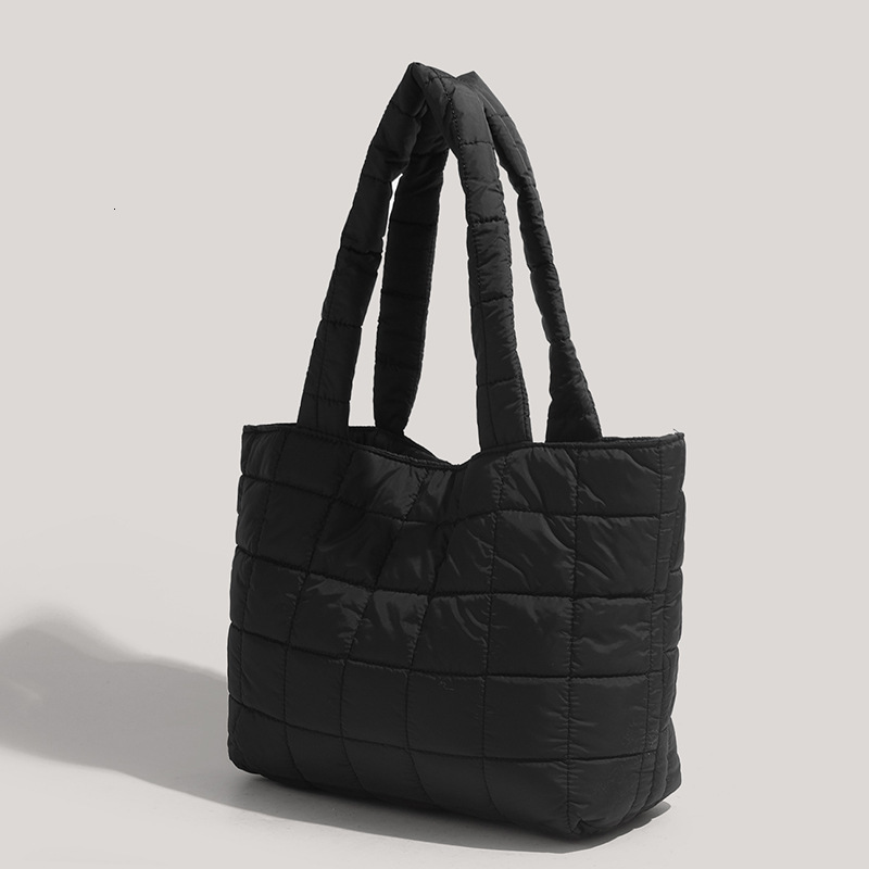 2025 Spring New Fashion Pleated Cotton Jacket Single Shoulder Large Capacity Quilted Handbag ddmymoon