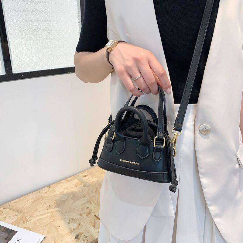 Mini Crossbody Niche Design Retro Texture Women's Shoulder Bag