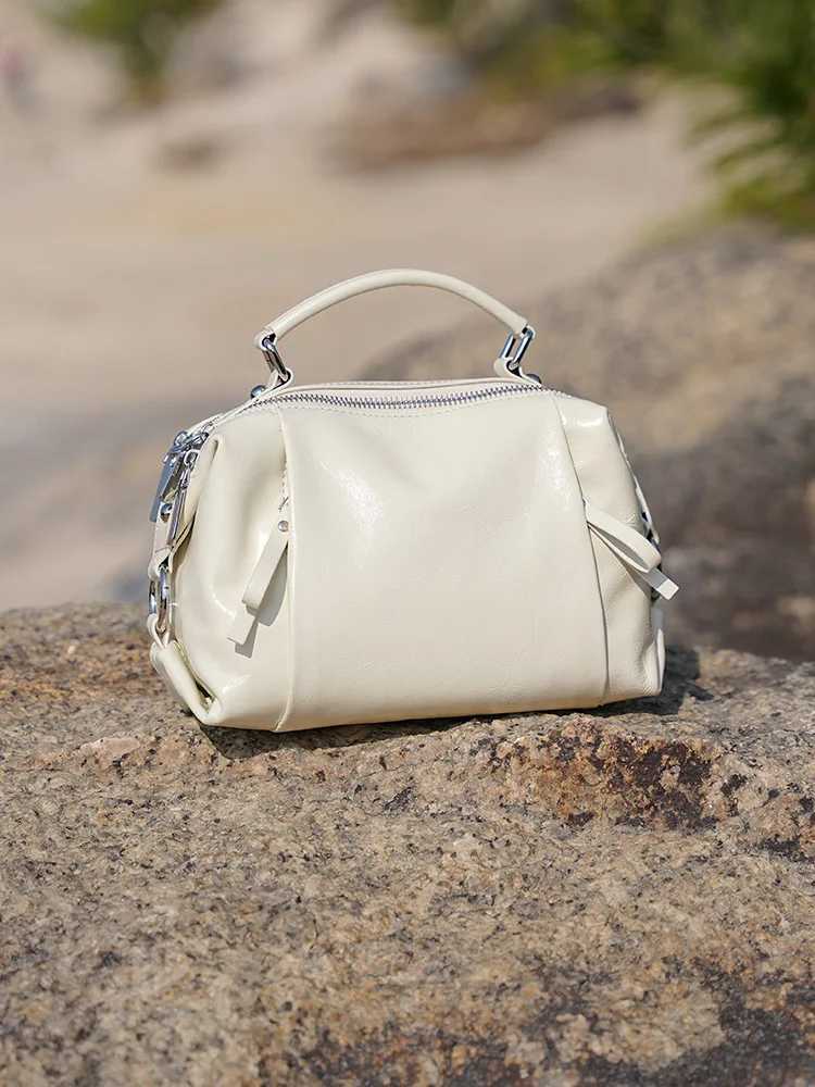 2025 Genuine Leather Women Boston Bag Crossbody Shoulder Bag luxury Cowhide Commuter Shopping Pillow Bag Handbag Gift for Girl Z250809