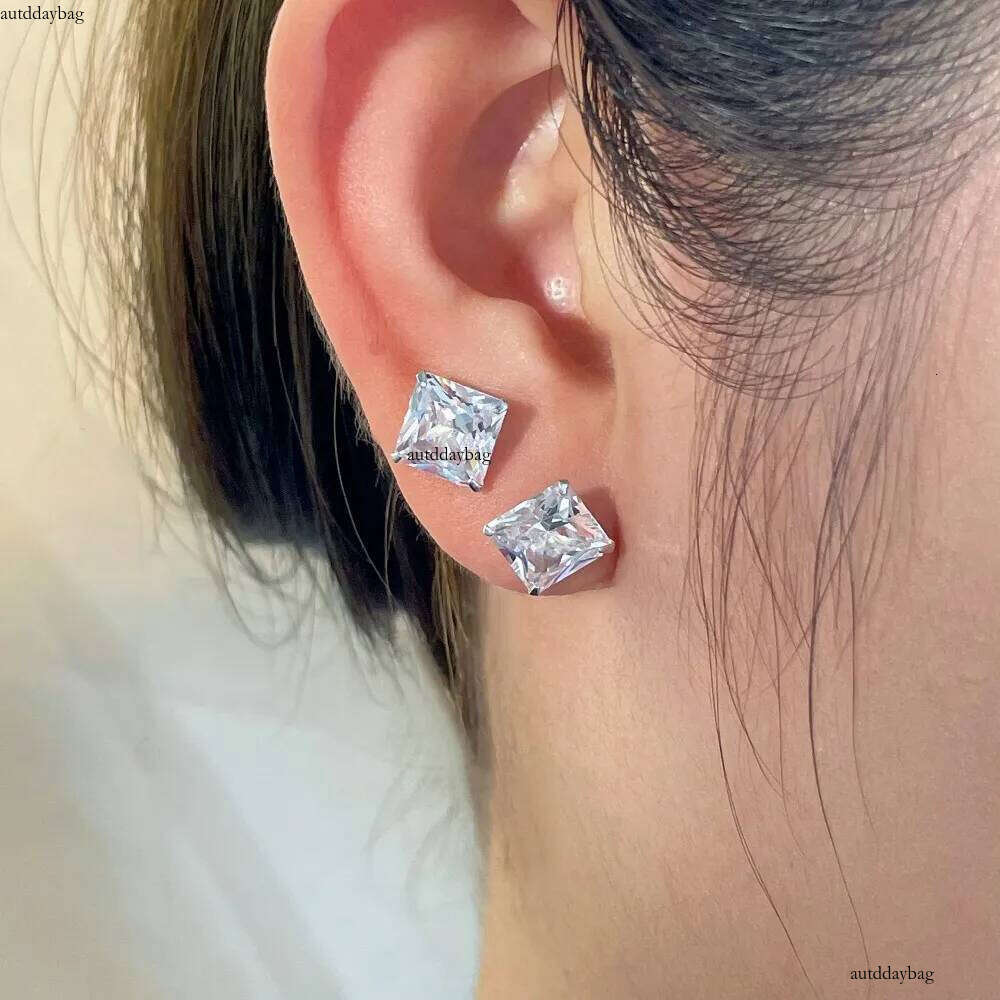 Choucong Brand Stud Earrings Jewelry Real 100% S Sterling Sier Princess Cut White Moissanite Dia Gemstones Party Women Wedding Earring Gift
