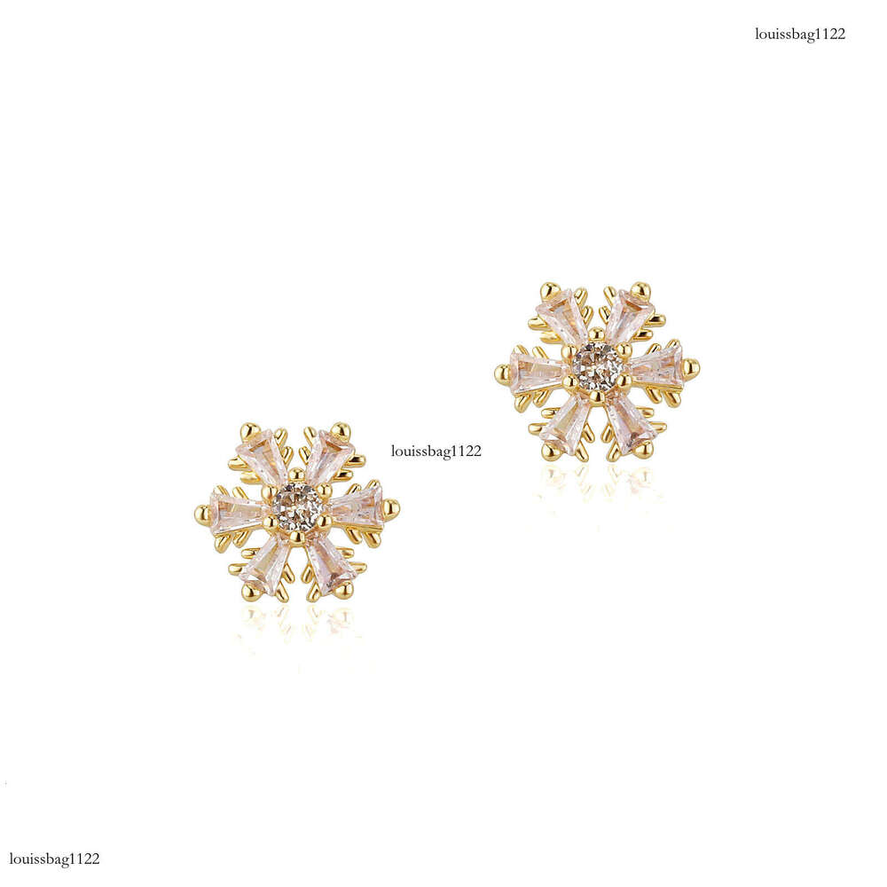 Autumn Winter Romantic Light Snowflake High-end Design Fashion Sier Needle Earrings Unisex Versatile