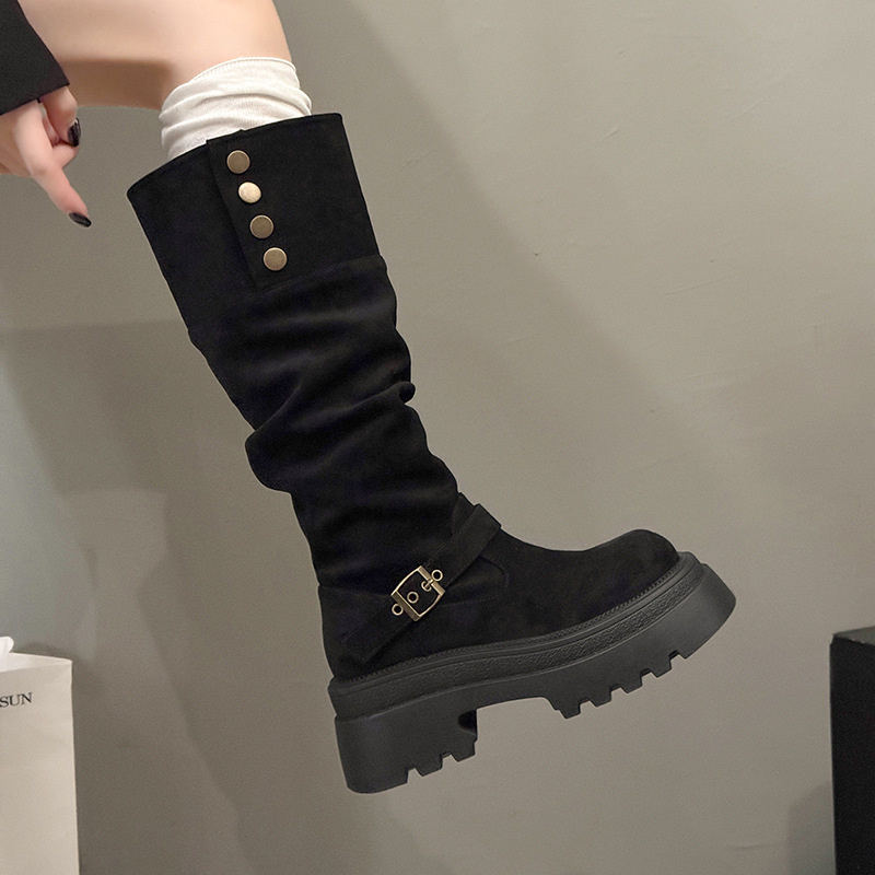 new Free delivery designer woman boots Martin boots comfortable and warm boots anti slip and wear resistant boots