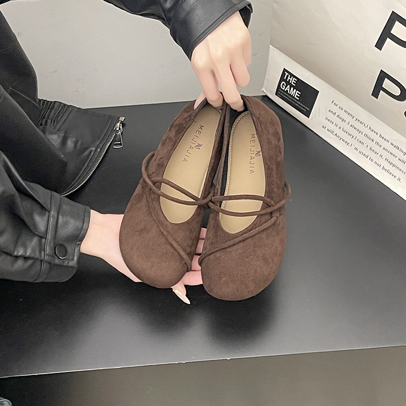 Retro height increasing women's thick soled loafers 2025 designer's new Mary Jane shoes