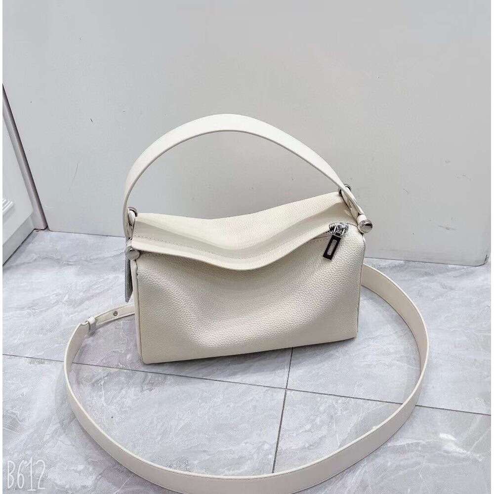 Handheld Pillow for Women New Genuine Leather Crossbody Top Layer Shoulder High end Niche Cowhide Bag