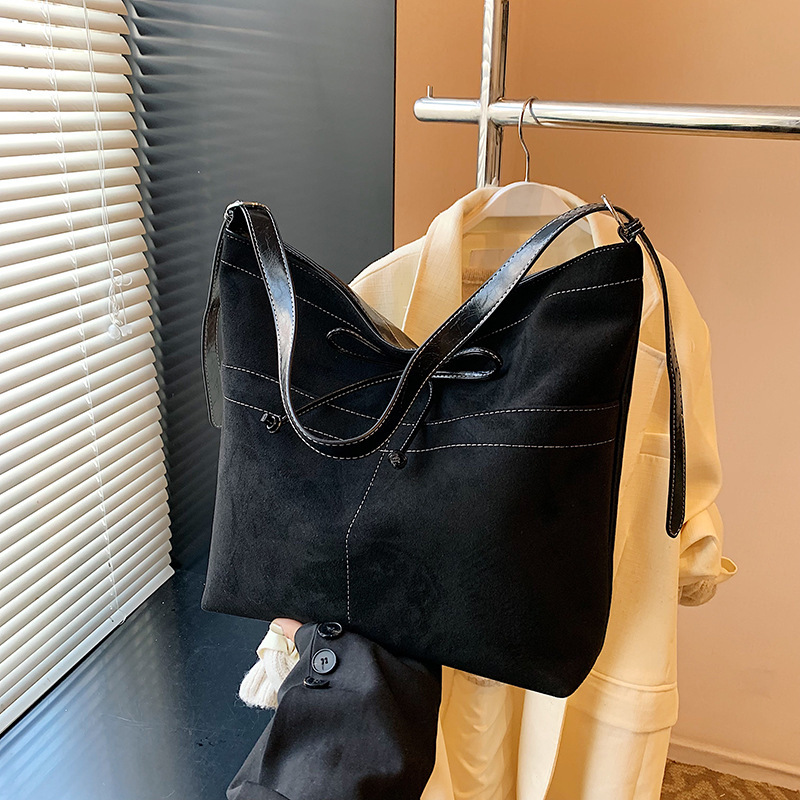 Designer Bag New Women's High-end Luxury Bag Matte Fashion Versatile Retro Underarm Bag Tote Bag