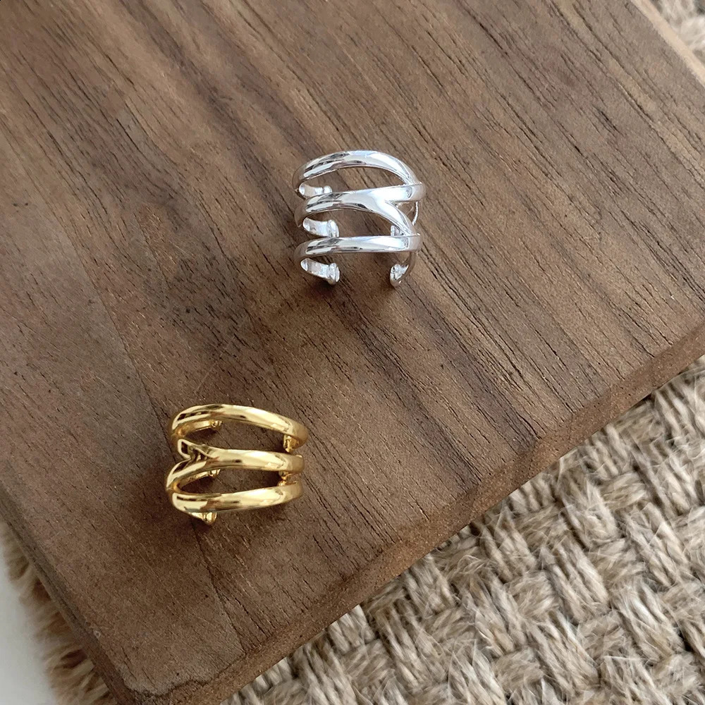 925 Silver Ear Bone Clip Earring Fashion Geometry Rhombus Pearl Ear Clip Without Pierced Personality Simple Women Girl Ear Jewel 250807