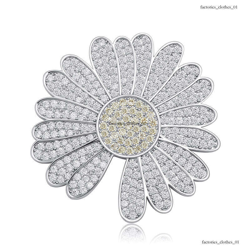 New Style G-Dragon Daisy Pendant Full Moissanite chain Simple Personality Hip-Hop Trendy Necklace Jewelry