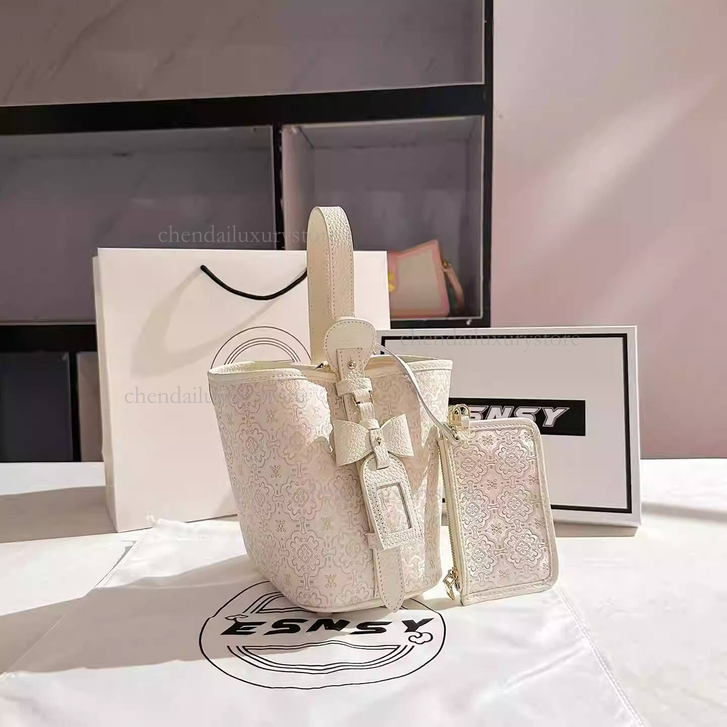 Free Shipping Designer Fashion Chinese Style Women's Embroidered Bucket Bag Luxury High-end Shoulder Bag New Versatile Vegetable Basket Handbag