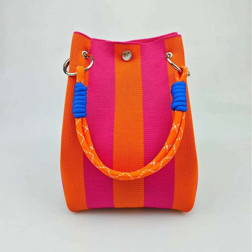 Niche Knitted Ring Top Handle Handmade Knitting Bucket Magnetic Buckle Handbag Women Fashion Totes Wrist Bag
