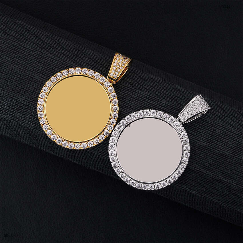 Hip-Hop Personality Sier Moissanite Frame Pendant Necklace for Men and Women Accessories