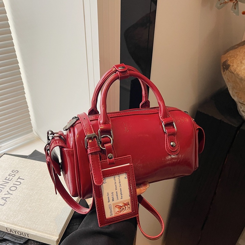 Cross-border Wholesale Fashion Handheld Small Bag 2025 Simple Luxury Bag Niche Versatile Women's Shoulder Designer Bag Bag Crossbody Boston Bag