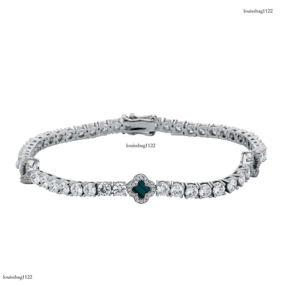 Clover Moissanite chain Bracelet Tennis Necklace for Women Exquisite High-end Clavicle Chain