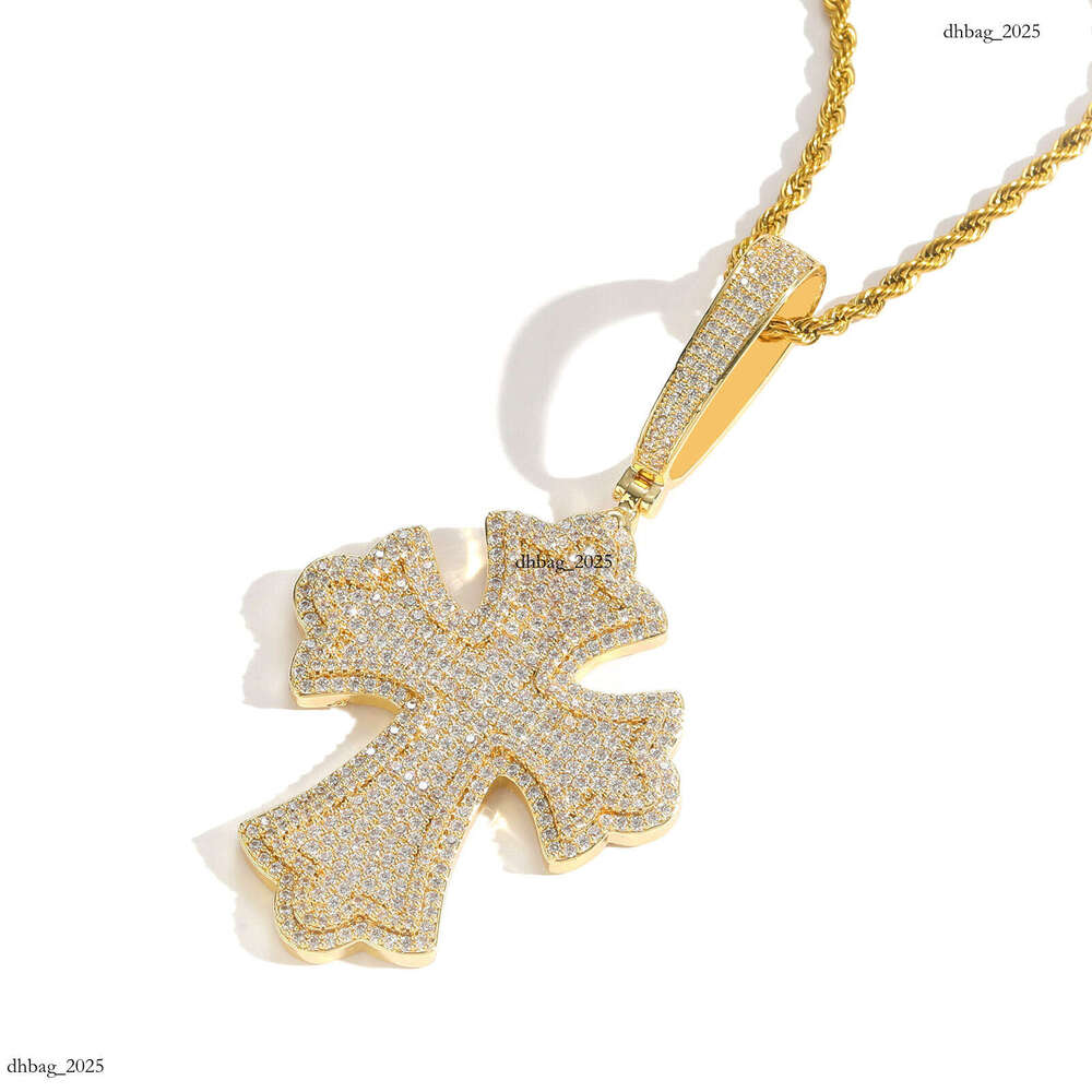 Minimalist Cross Pendant Sterling Silver Inlaid Moissanite chain Full Dia Necklace for Men and Women Creative Versatile Jewelry