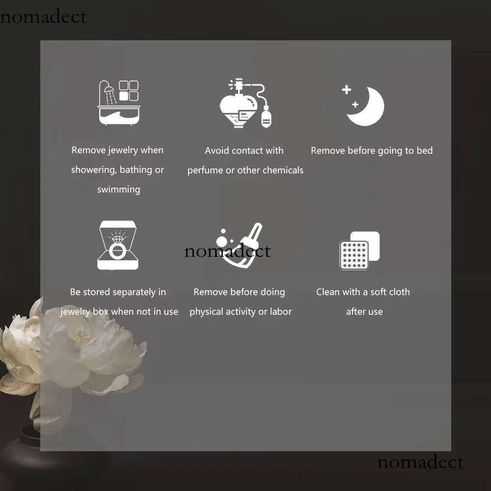 4 Claws Oval Cut Dia Solitaire Solid Gold Classical Style Engagement Ring