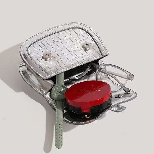 Summer Textured Niche Pearl Chain Crossbody Fashion Mini Silver Handbag for Girls 2025 New Trend ddmymoon