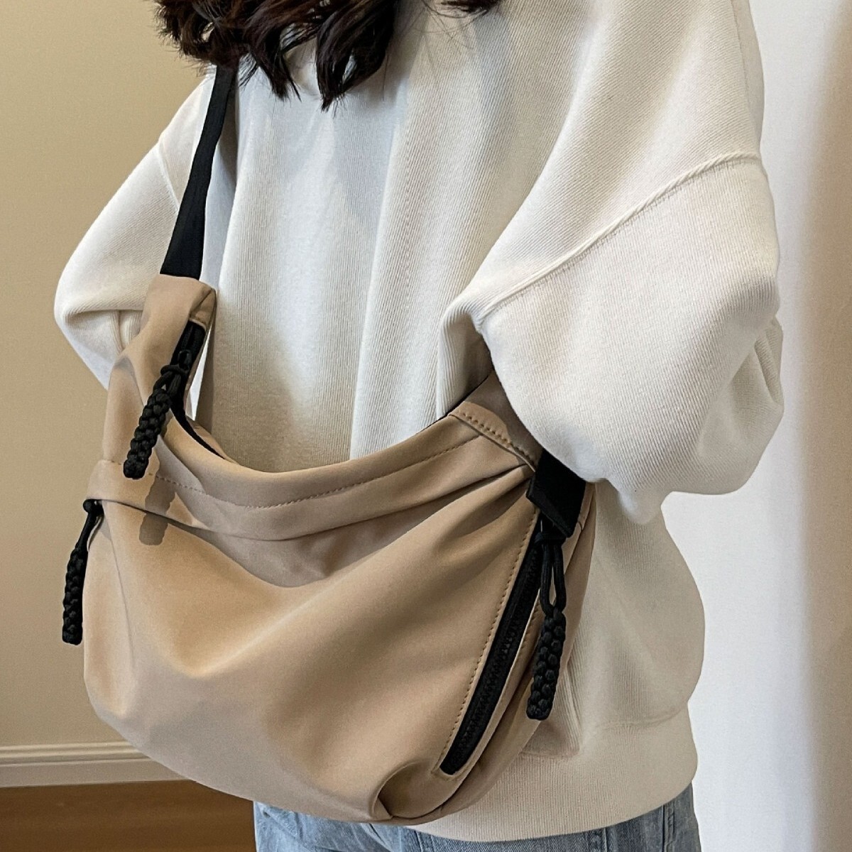 This Year's Trend Oxford Cloth Crossbody Women New Casual Shoulder Bag for Students Class Commuting Dumpling Bag. ddmymoon