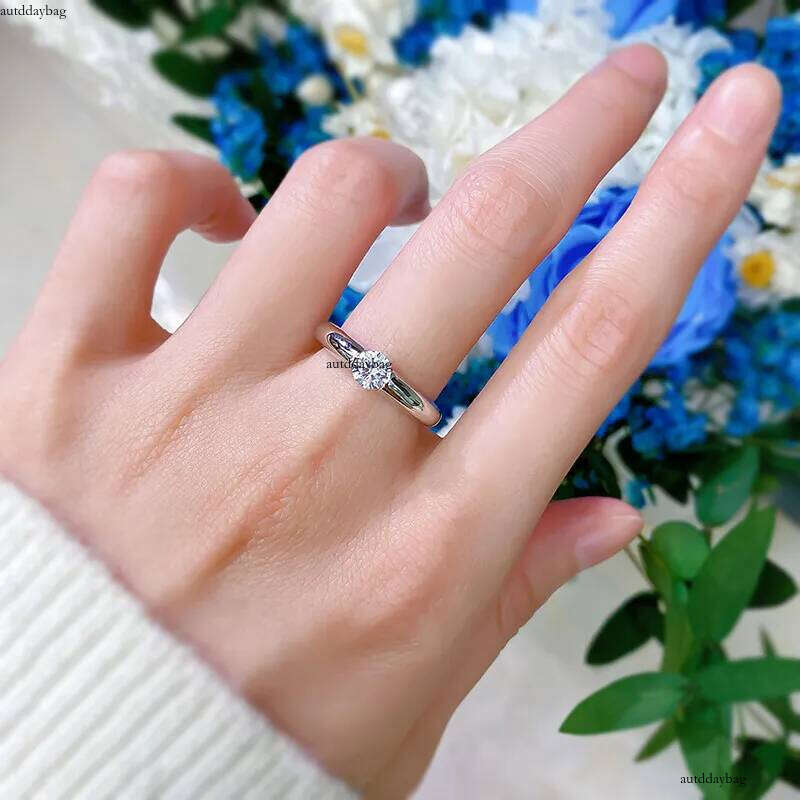 Choucong Brand Rings Simple Fine Jewelry Genuine 100% Sterling Sier Soiltaire Round White Moissanite Dia Gold Women Wedding Ring Gift