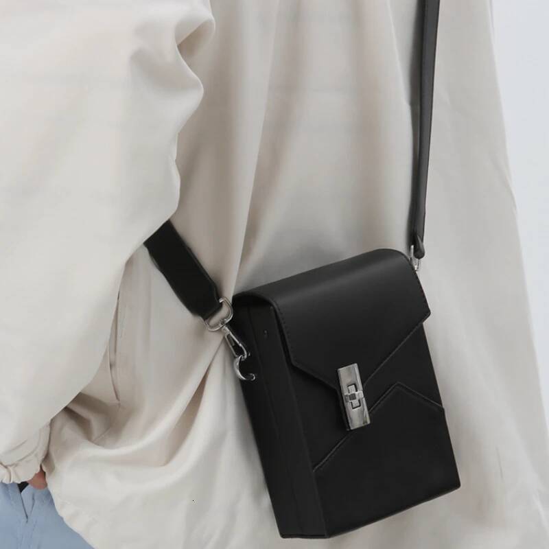 New Men's Small Flap Crossbody Designer Box Shape Shoulder Pu Leather Lock Buckle Single Mobile Phone Bag Purse
