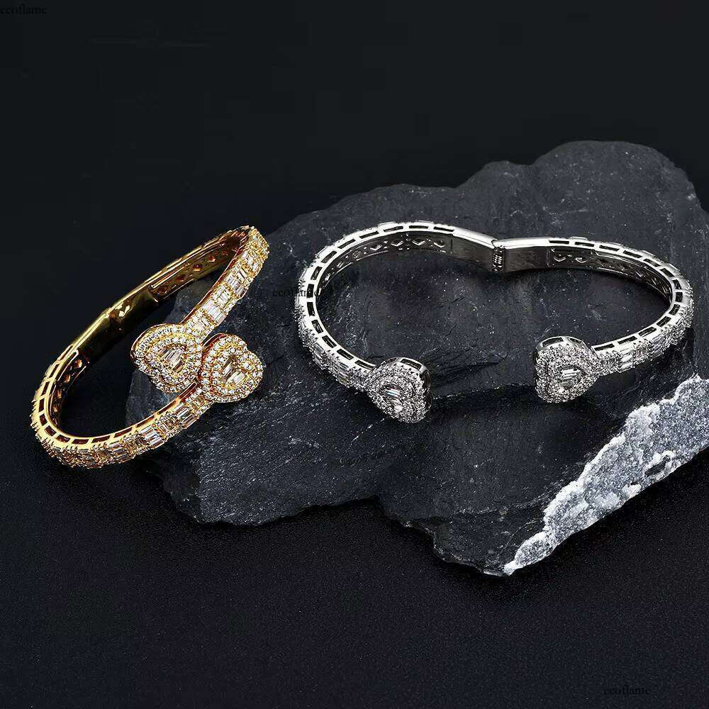 Personality Hip Hop Iced Out Baguette Dia Gold Plated Heart Cuff Bracelet